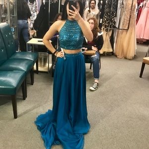 Sherri Hill Prom Dress